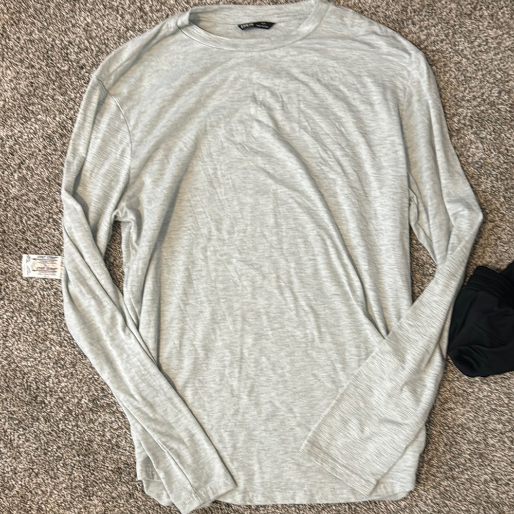SHEIN Gray Long Sleeve Tee Casual Comfort